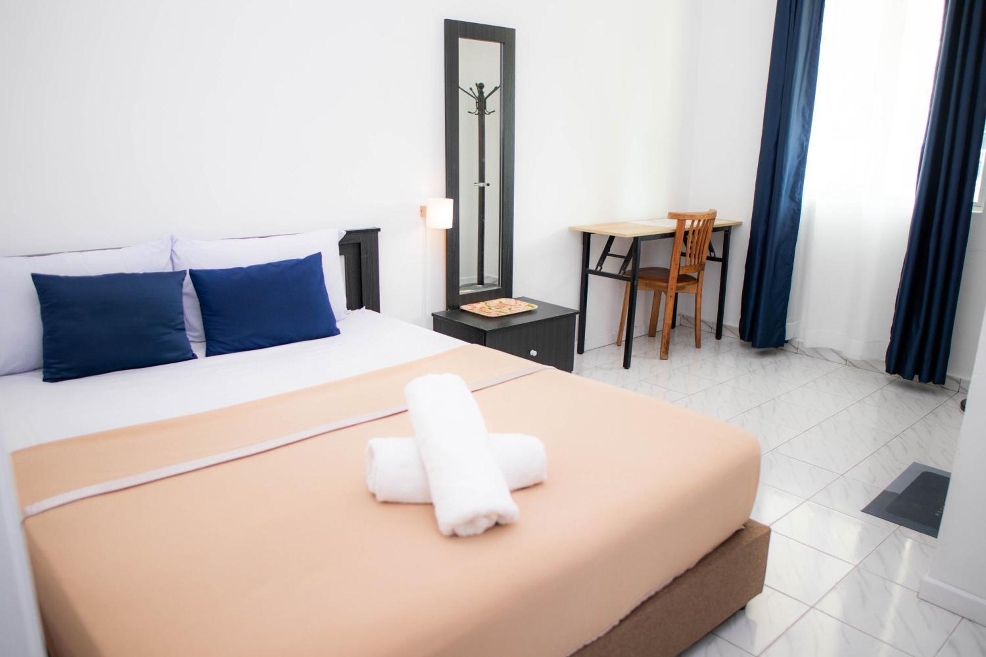 Sura Inn Dungun Kültér fotó