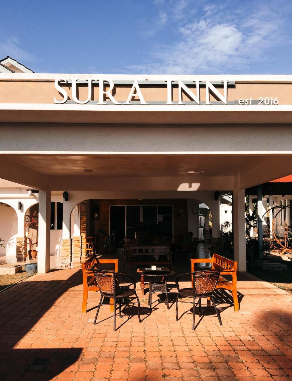 Sura Inn Dungun Kültér fotó