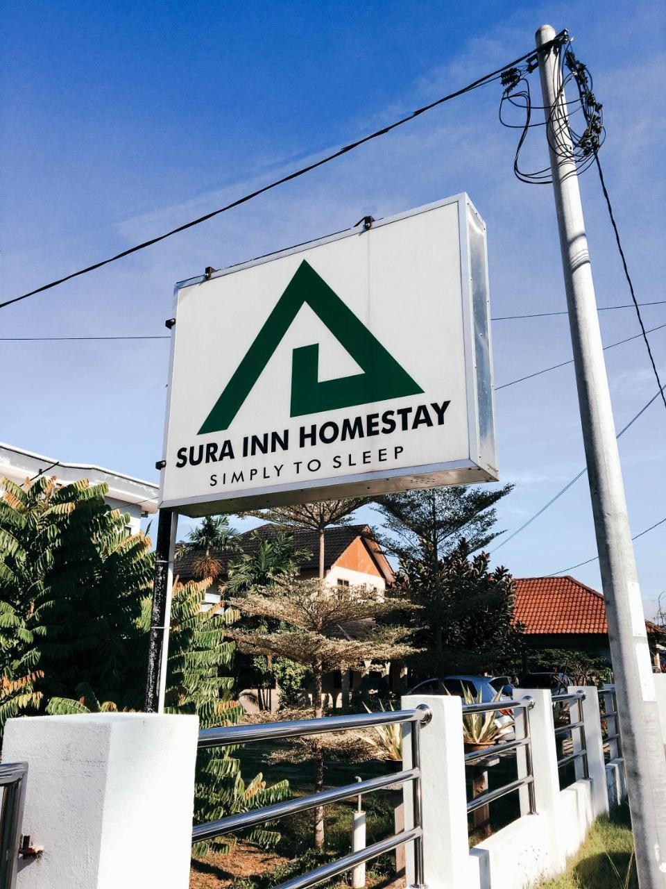 Sura Inn Dungun Kültér fotó